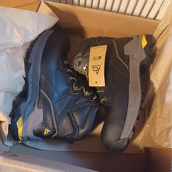 New  Work Boots Unisex 11mens Women's 12.5 