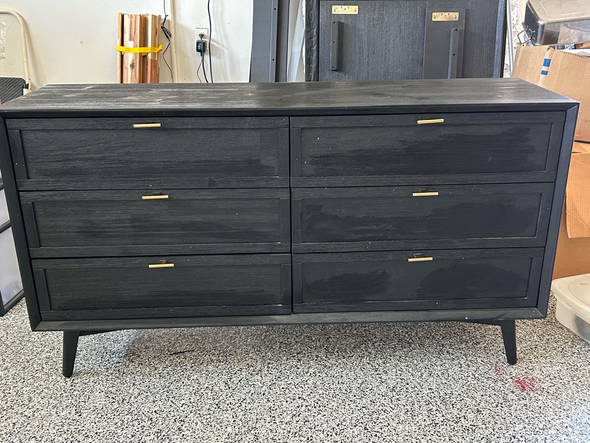 Dresser taking best offer