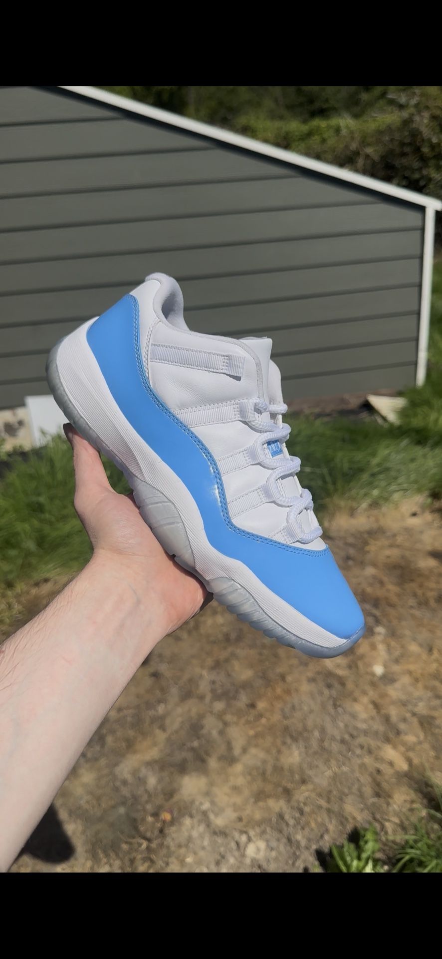 Jordan 11 Low UNC Size 8.5