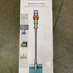 Dyson V15s Detect Submarine Wet And Dry Vacuum open box
