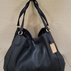 Coach Vintage Large Black Shoulder Leather Handbag 