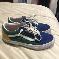 Vans 