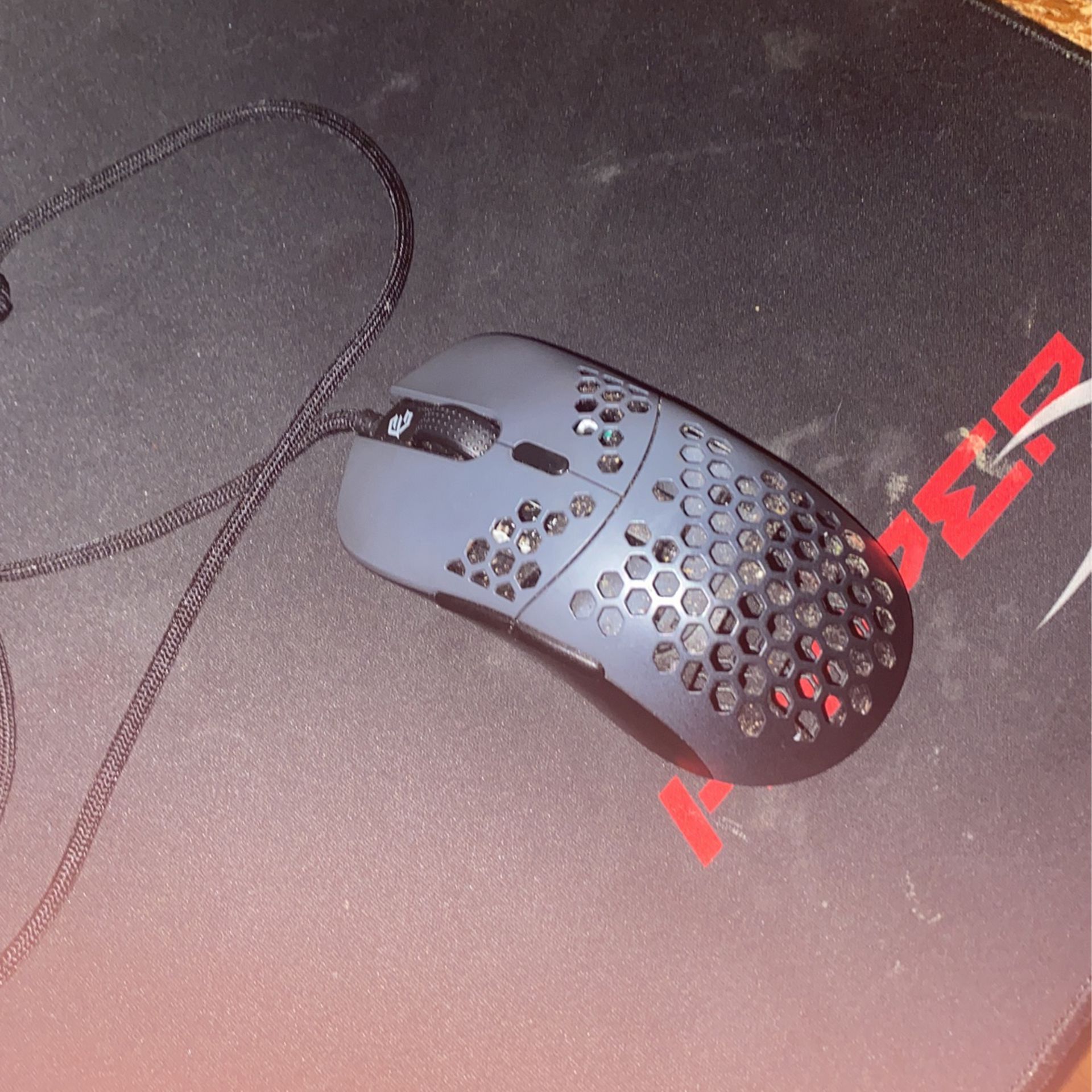 G Wolves Hati gaming mouse