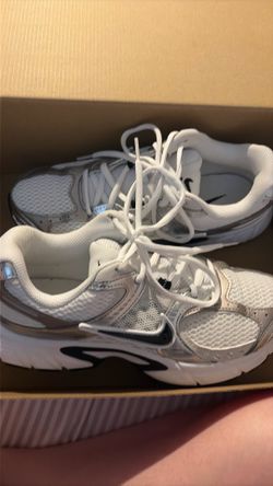 Women Nike VS rnr