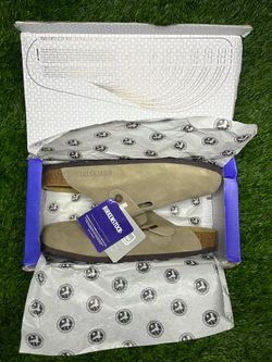 Brown clog sandals