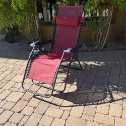 Adjustable Folding Mesh Zero Gravity Reclining Lounge Chair with Pillow and Cup Holder Tray, 