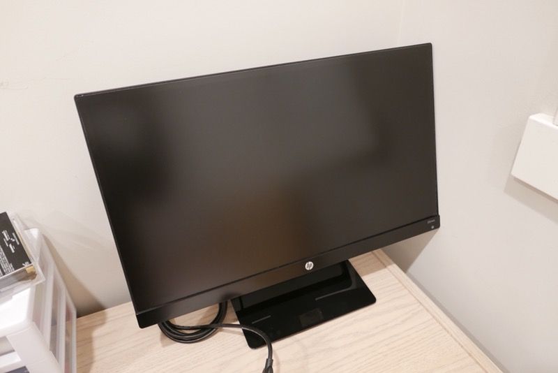 Hp 22cwa Monitor IPS LED Black lit(without wire to connect with the computer host)