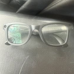 Gen 2 Meta Glasses (Transition Lens)