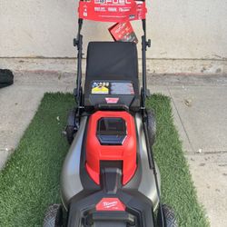 Milwaukee M18 Fuel Brushless Cordless 21”. Walk Behind Dual Battery Self-propelled Mower .Tool Only