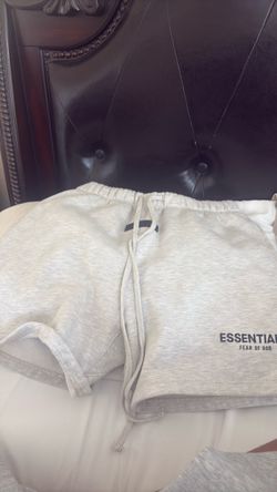 Essential shorts small