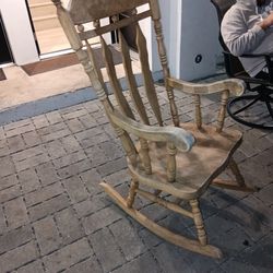 Solid wood rocking chair