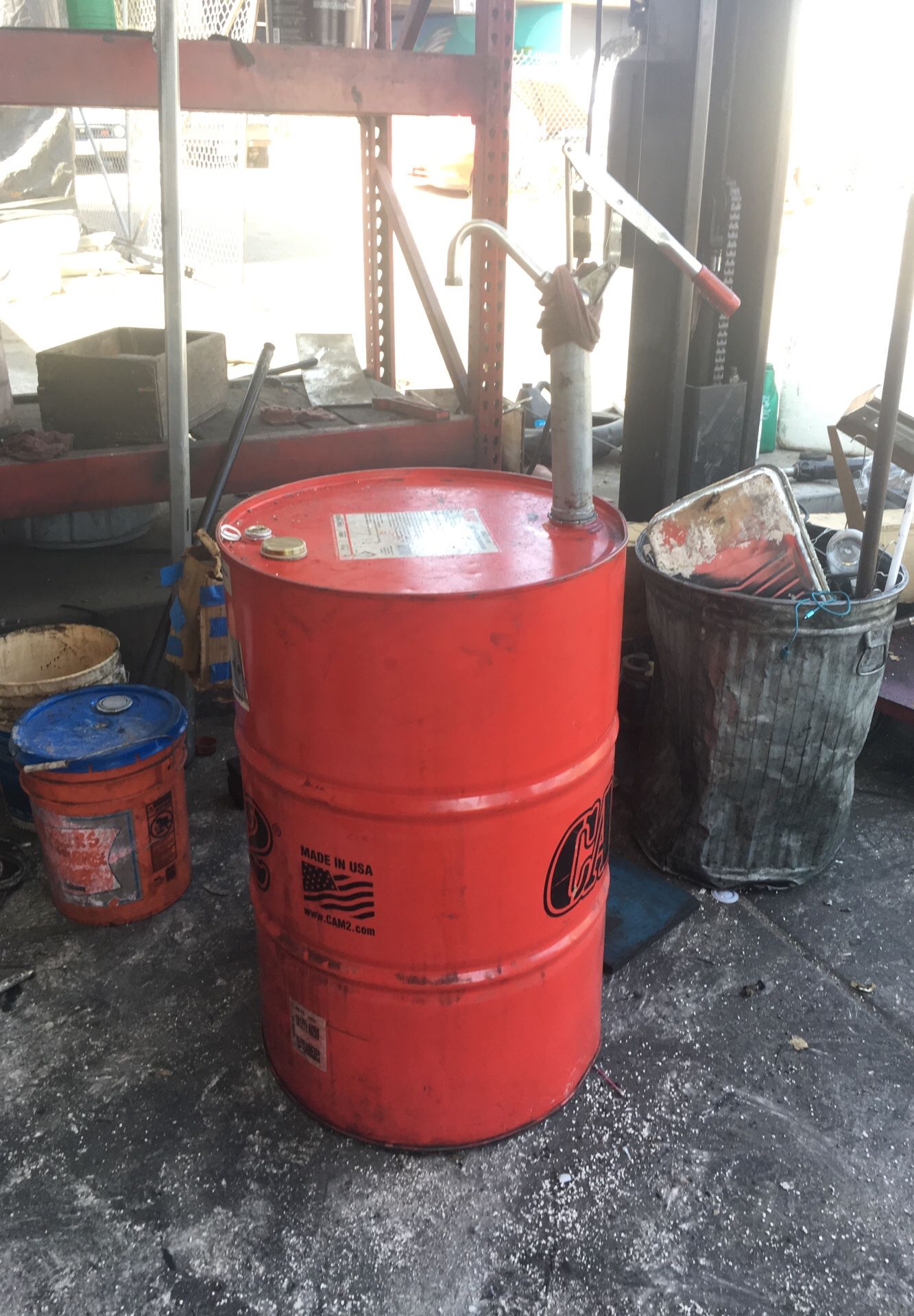 Tanque para almacenar aceite de transmisión automática tiene un cuarto de tanque de aceite