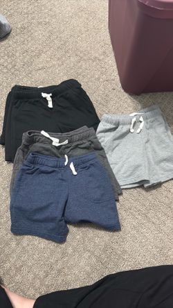 Toddler boy Shorts 4t