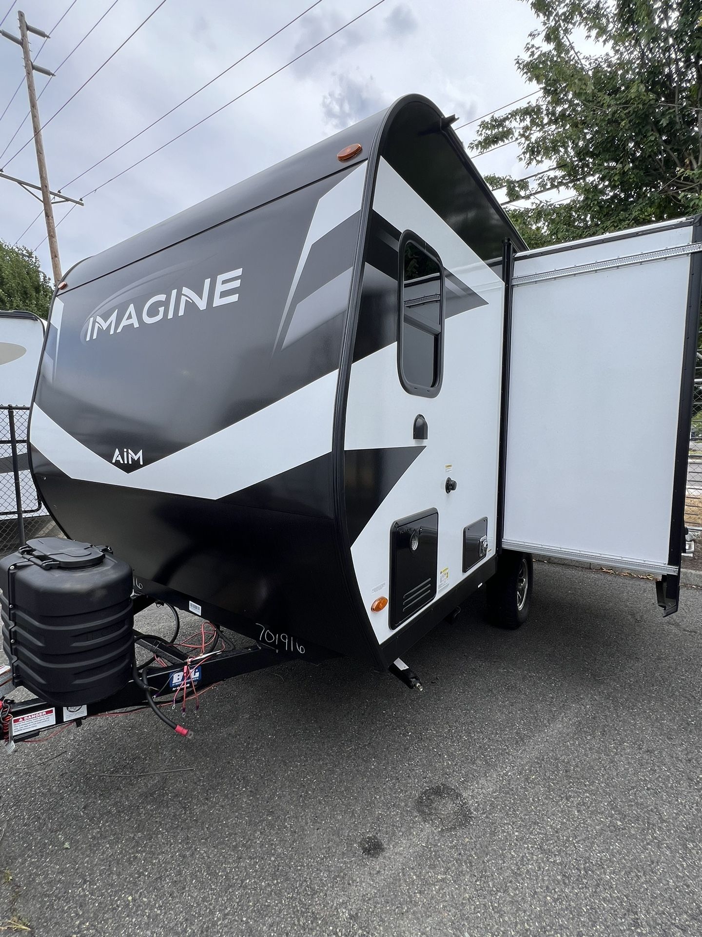 2024 GRAND DESIGN IMAGINE AIM 14MS