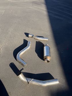MagnaFlow 4-Inch Diesel Exhaust Muffler & Pipes