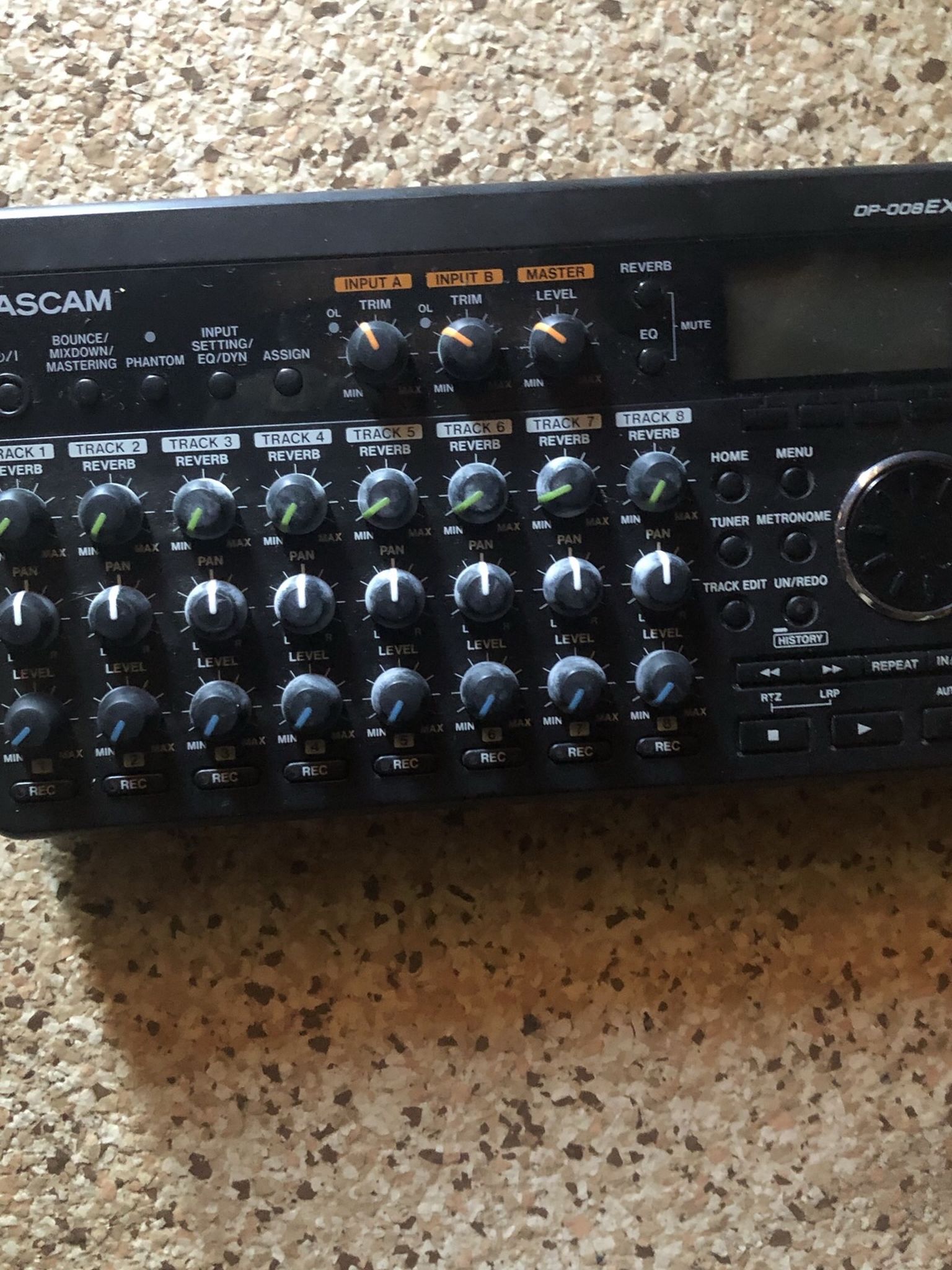 tascam 8 track recorder