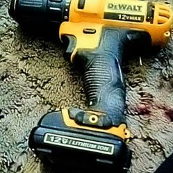 DeWalt Drill 