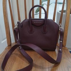 Givenchy Antigona Large Bag in Normal Leather