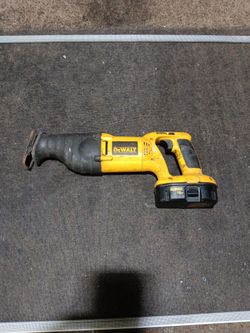Dewalt Sawzall Reciprocating Saw