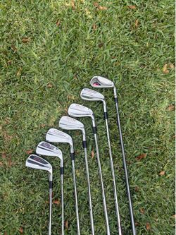 Kirkland Iron Golf Set