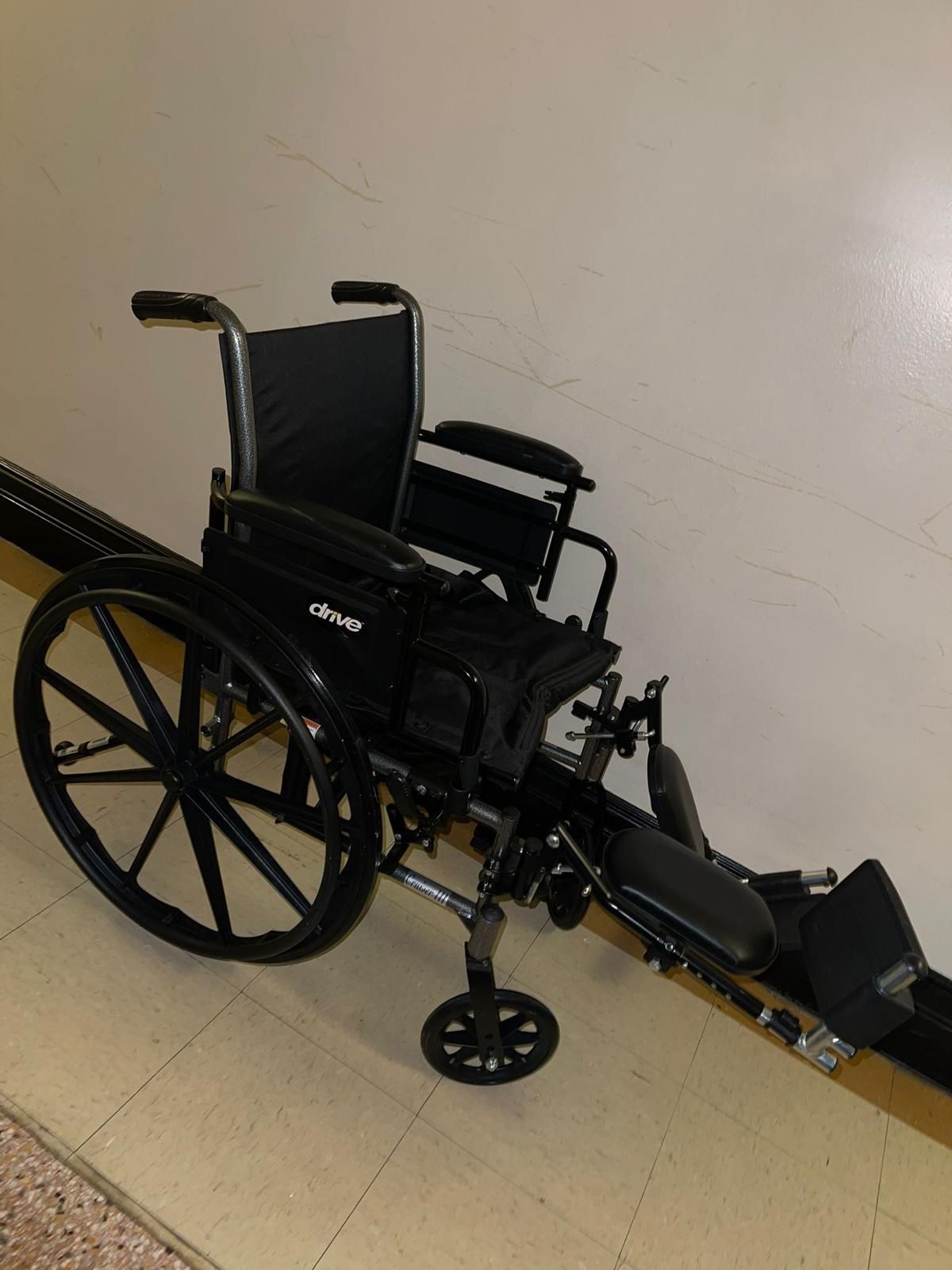 Drive Medical Silver Sport 2 Fully Reclining Transport Wheelchair with Removable Armrests and Rotating Elevating Legrest, Black NEVER USED