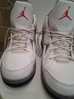 Jordan Flight TR 97 Mid White Fire Cement