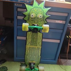 Primitive x Rick and Morty "Slime Cruiser"