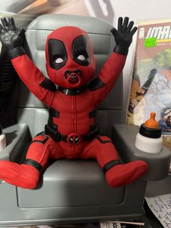 Baby Deadpool drink and popcorn bucket