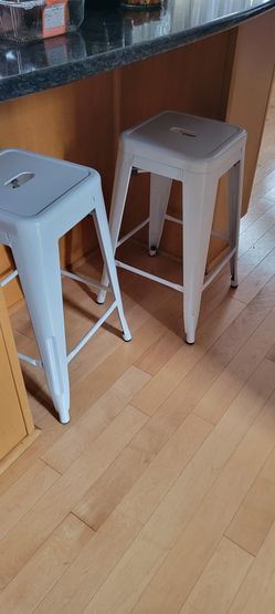 White Farmhouse Stools