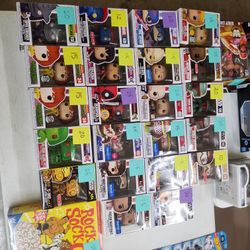 Funkos, Action Figures 