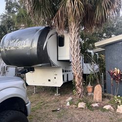 5th Wheel Rv Trailer Camper