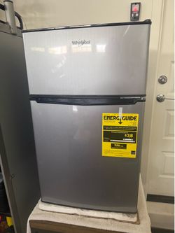Mini Fridge