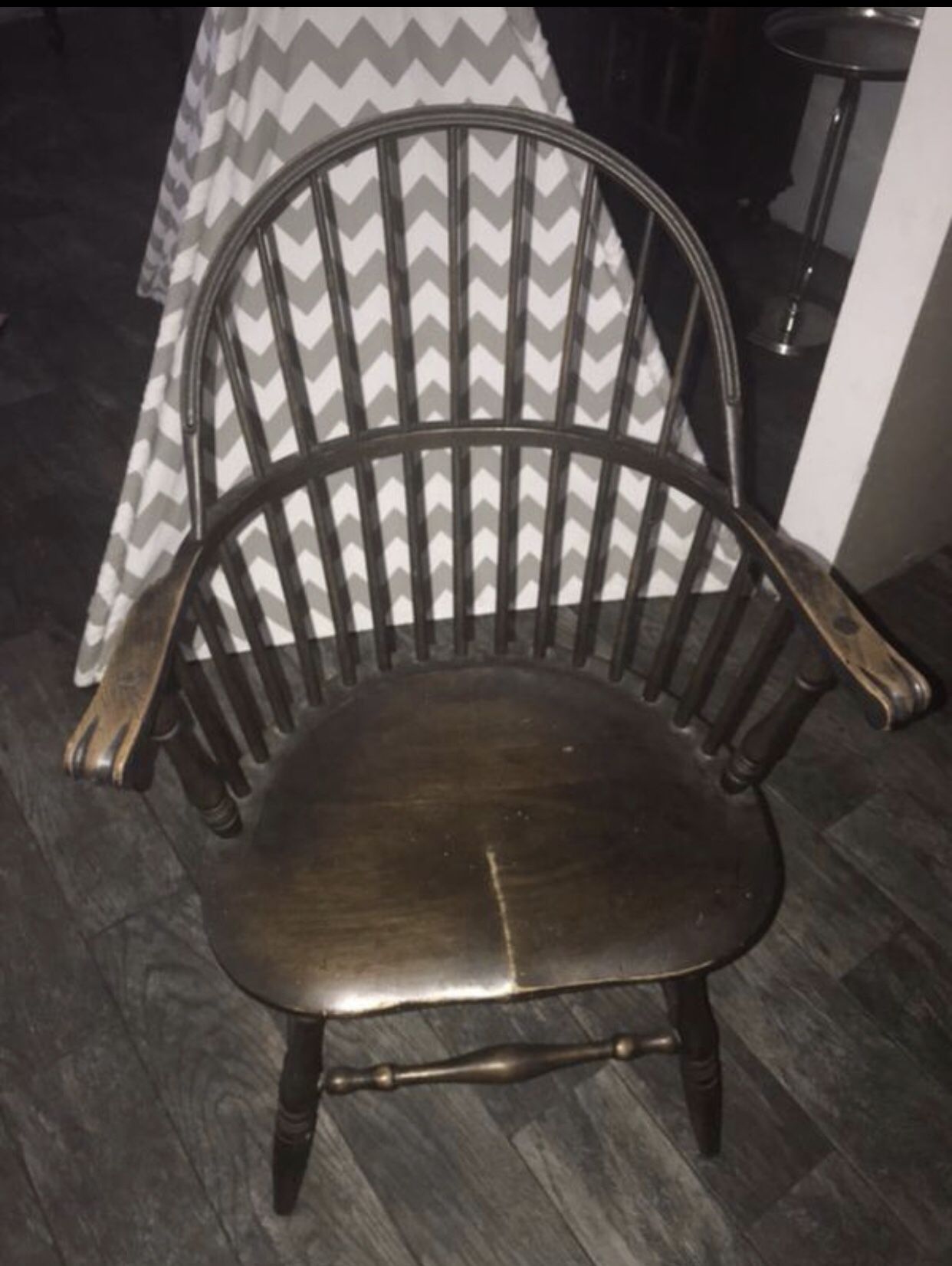 Farmhouse Antique Windsor brown wood chair