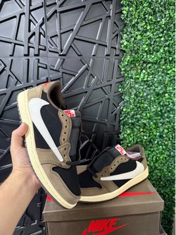 Aj1 Nike Air jordan 1 low travis Scott Dark Mocha Size 7,7.5,8,8.5,9,9.5,10,10.5,11,12