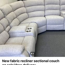 New Recliner Sectional Couch with 2 Consoles! Free Delivery 🚚 !