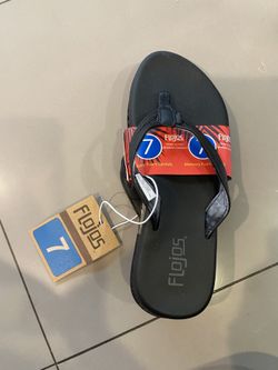 Sandals- By Flojos  Size 7 Blk