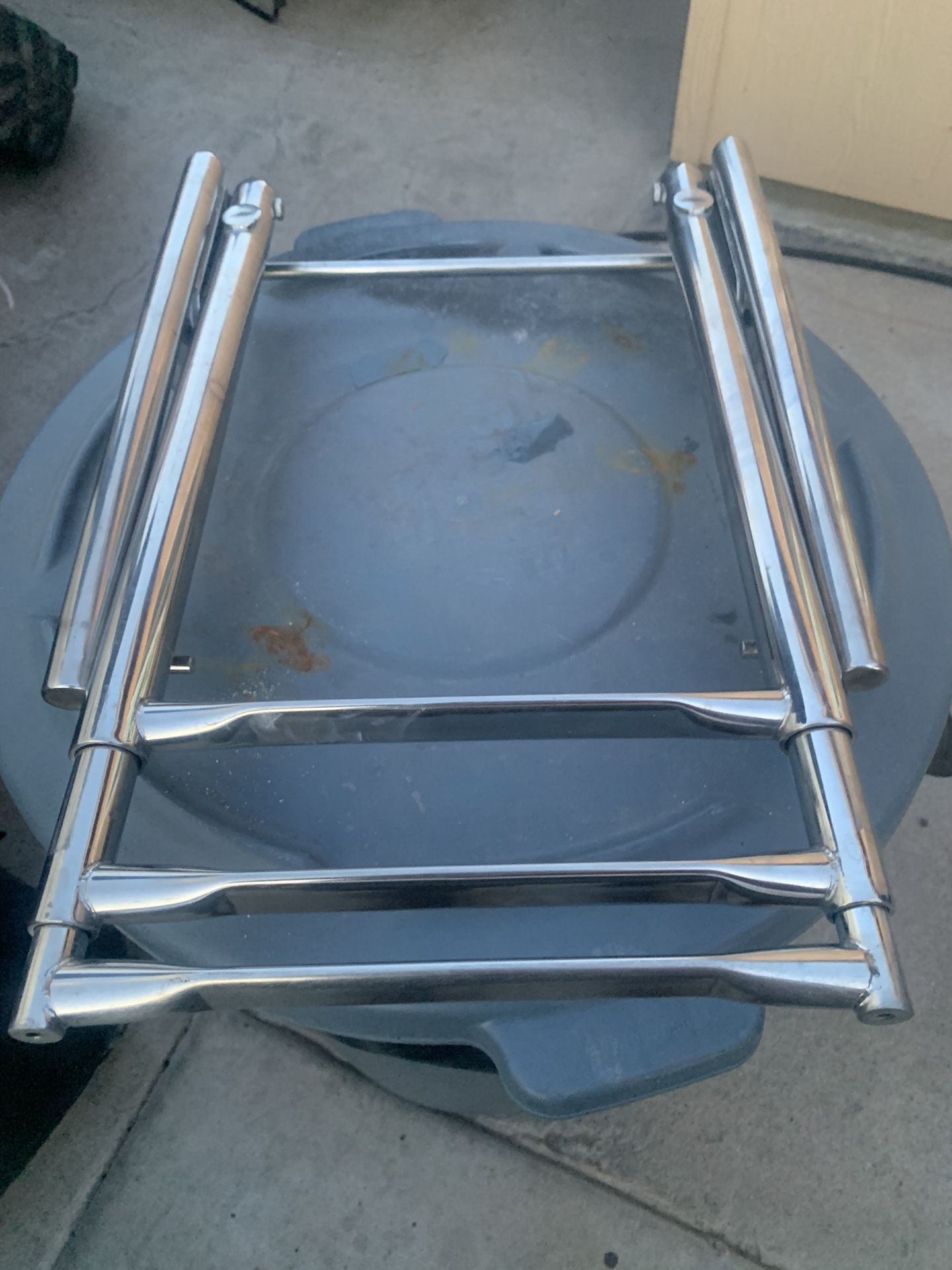 Boat swim deck ladder