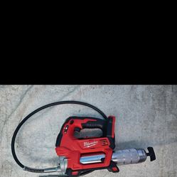 Milwaukee
M18 18V Lithium-Ion Cordless Grease Gun 2-Speed (Tool-Only)