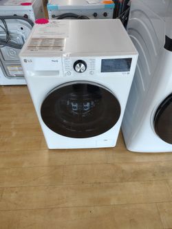$1200 LG 2.4 Cu Ft SMART all in one washer/dryer combo