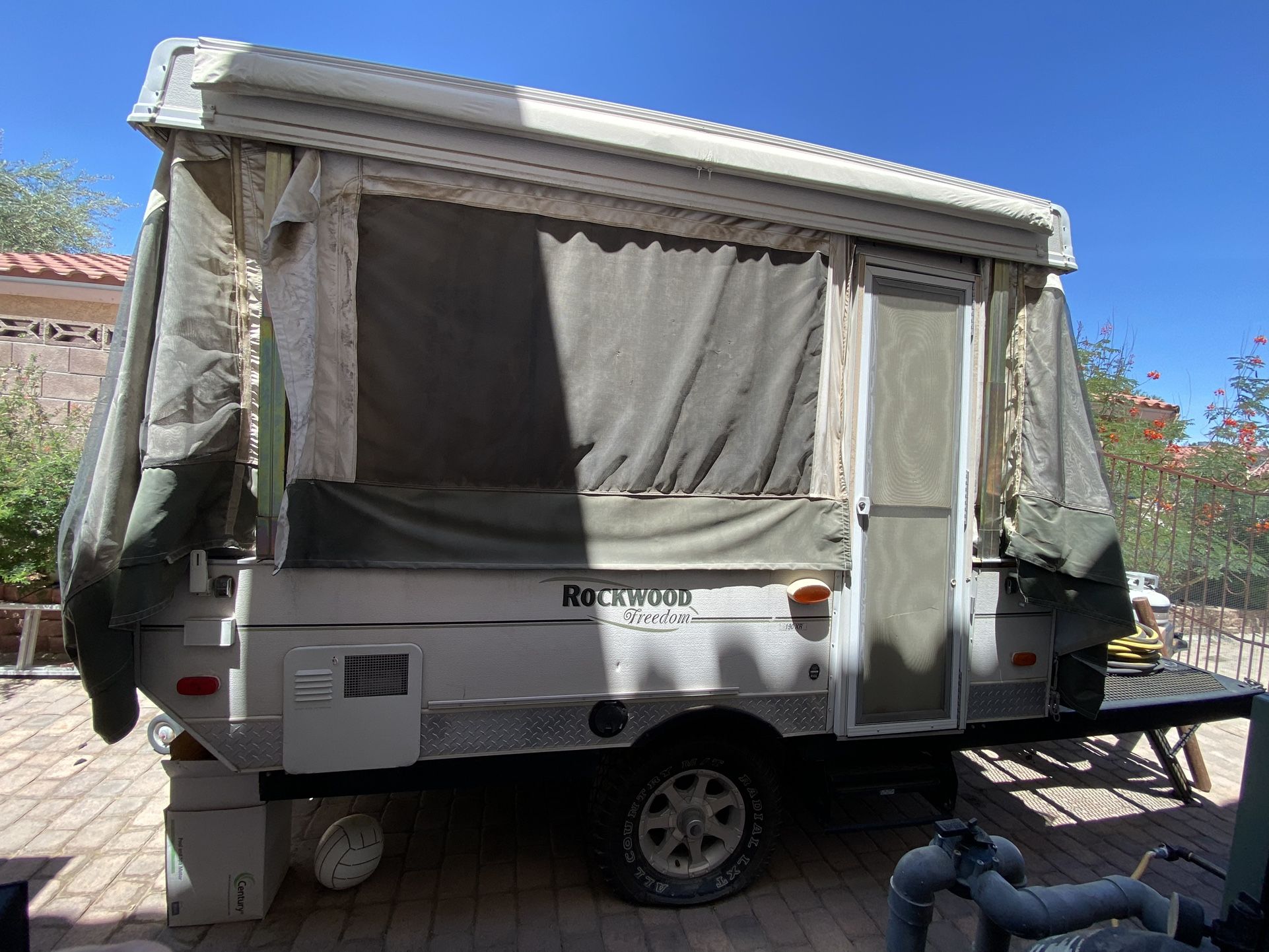 2007 Rockwood Freedom Pop Up Trailer for Sale in Las Vegas, NV OfferUp