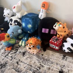 Minecraft Plushie Collection  75$