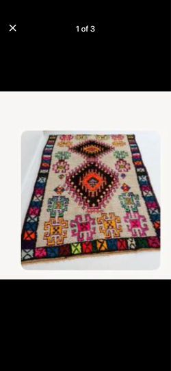 Colorful wool Moroccan handwoven wool  Azilal rug