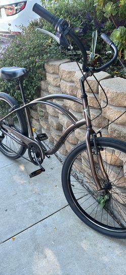 ELECTRA 7 SPEED W/CHOCOLATE COLOR 26” Wheels Ready To Ride