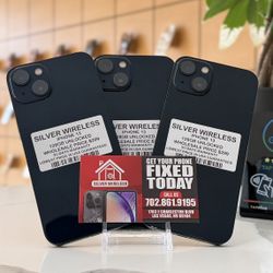 iPhone 13 128GB UNLOCKED 🖤