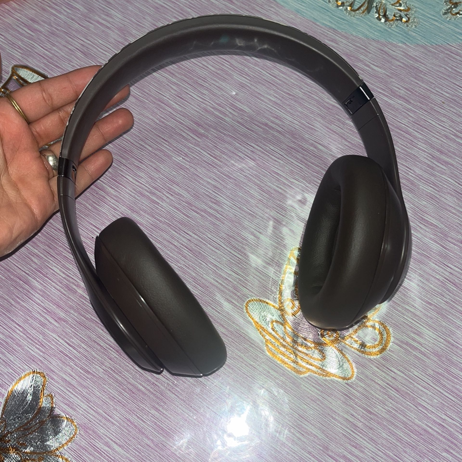 Brown Beats Studio Pros