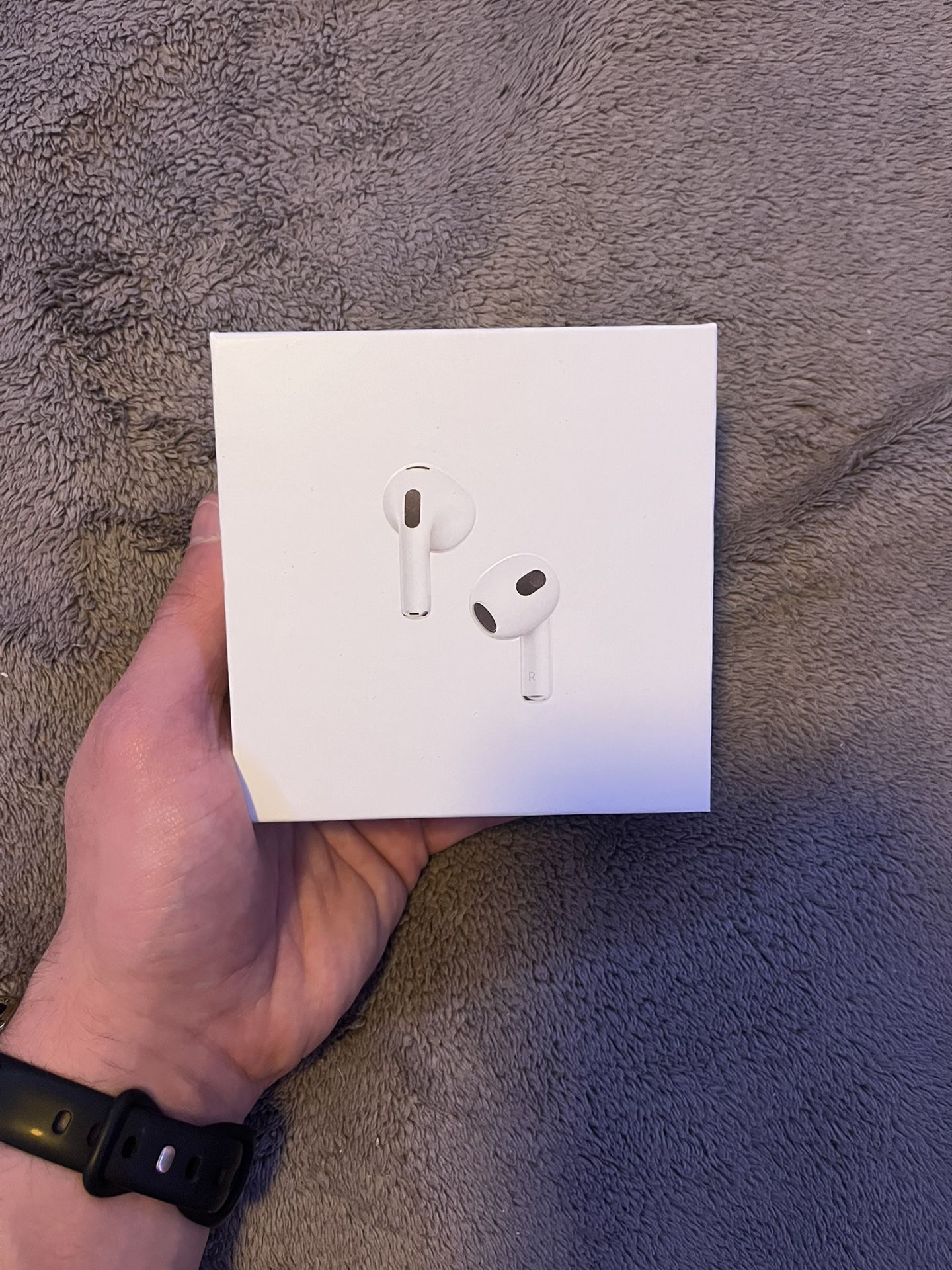 AirPods V3