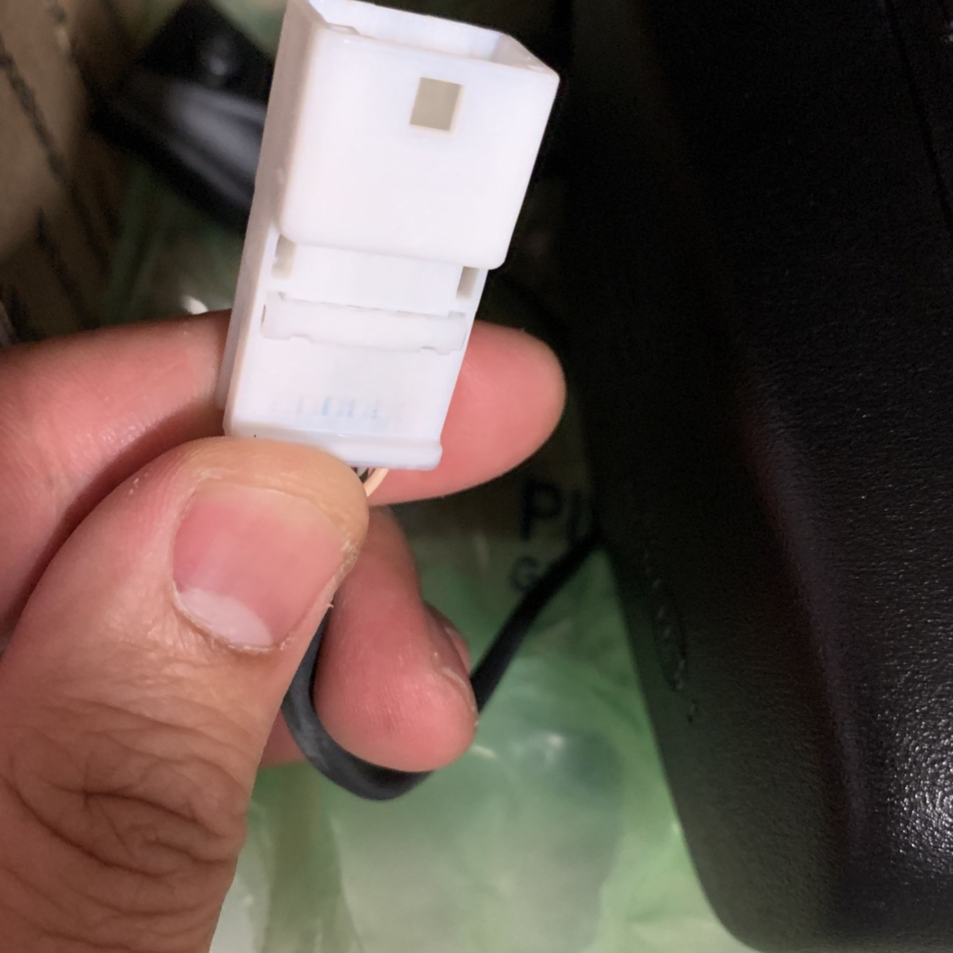 Toyota Rear View Mirror /home Link for Sale in Everett, WA OfferUp