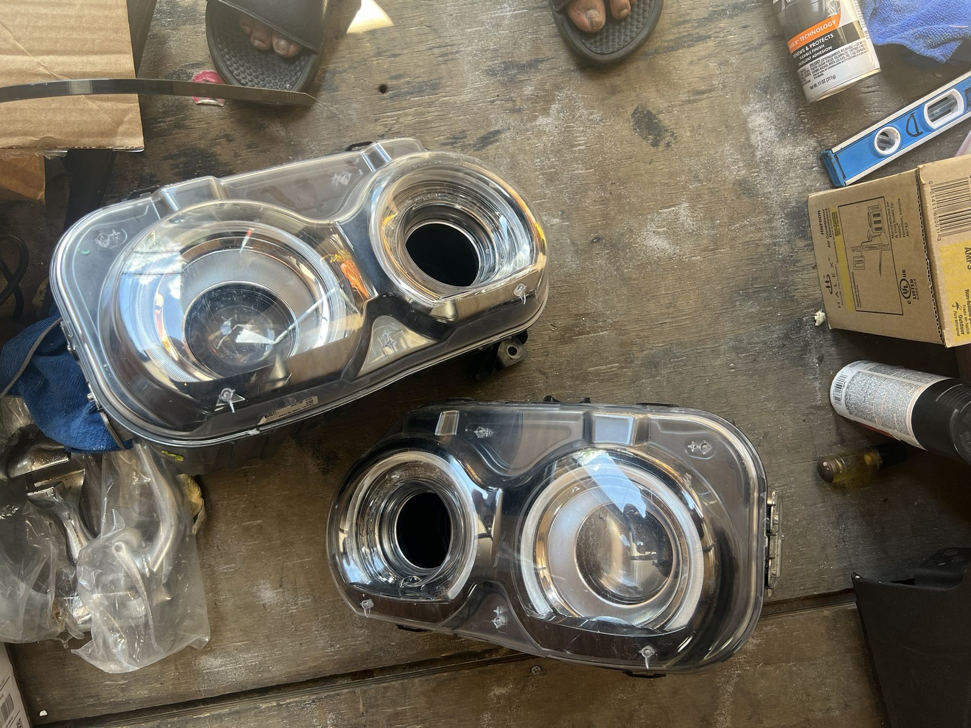 Dodge Challenger Headlight Oem