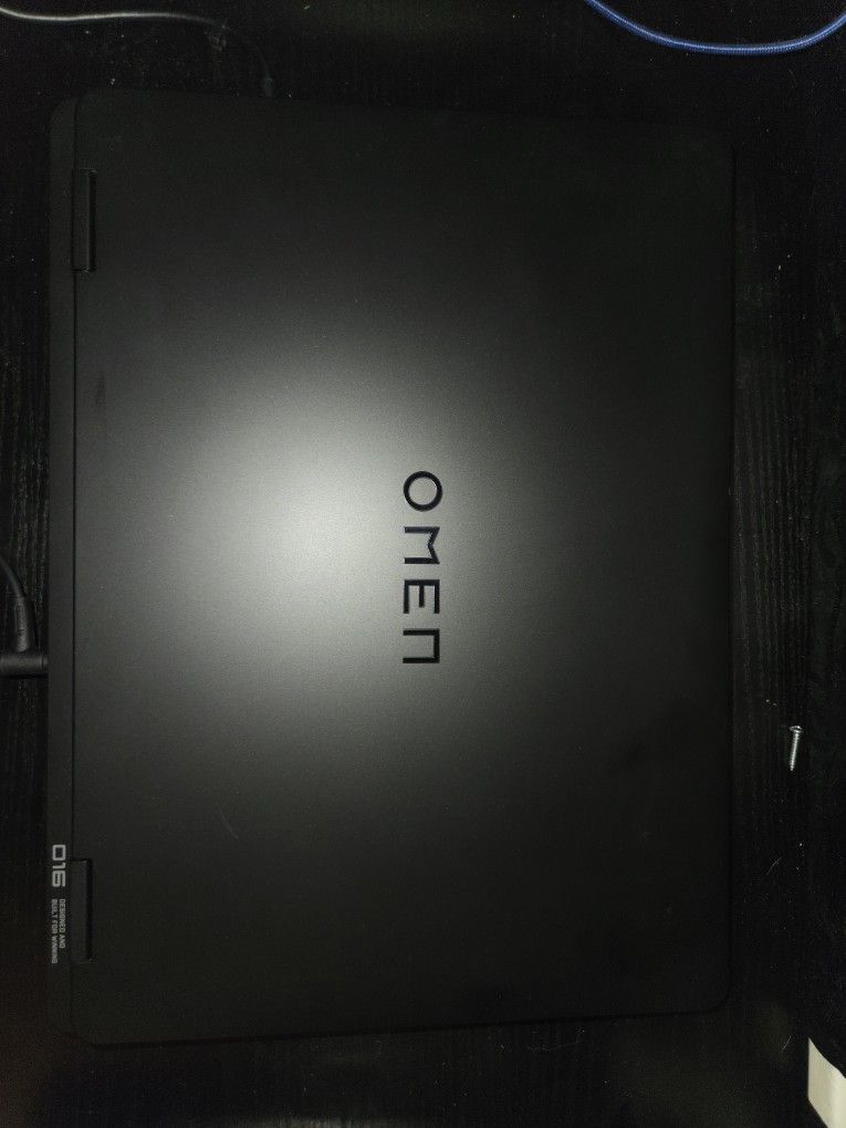 2025 HP OMEN 16"