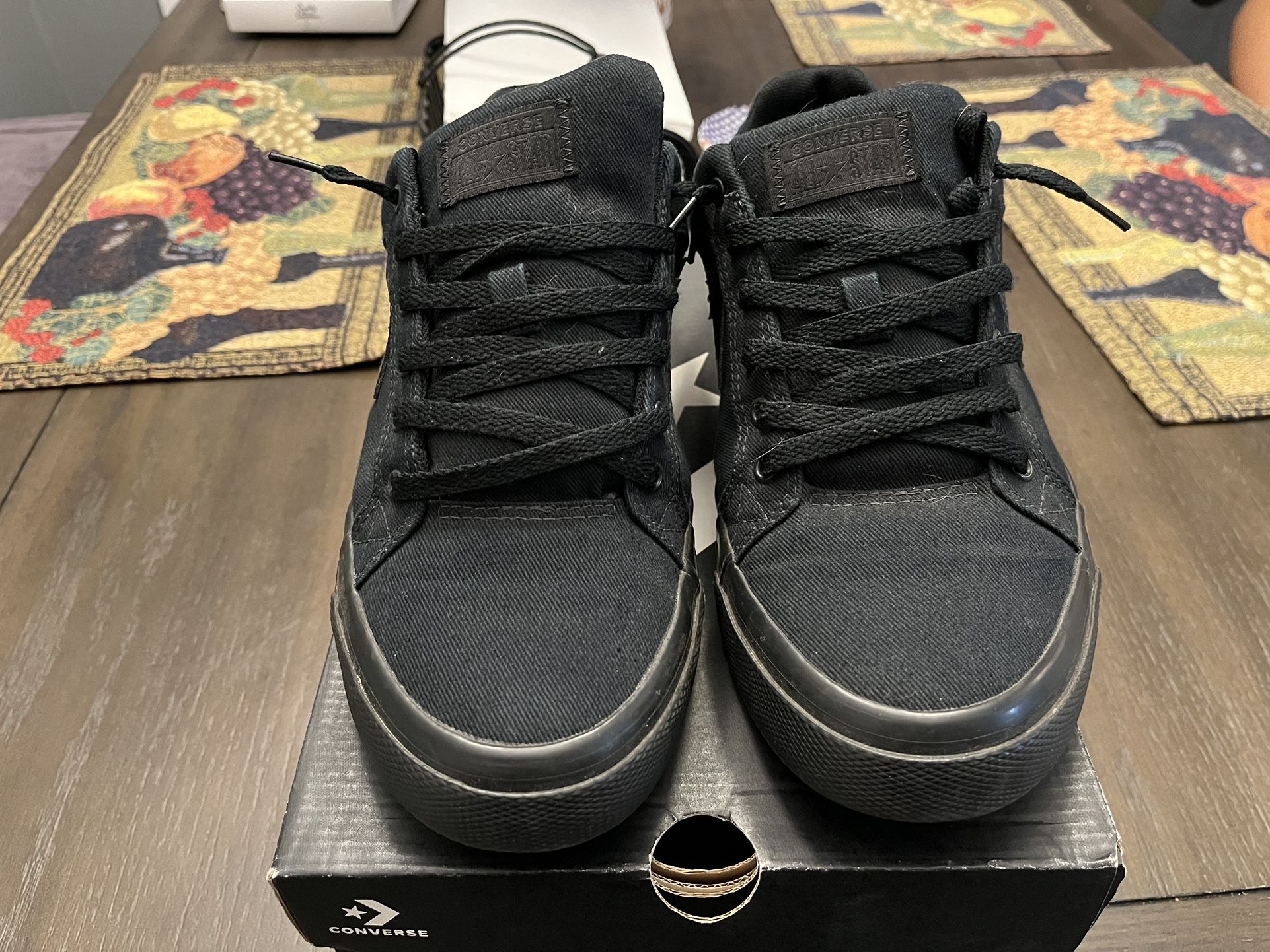 Converse Size 11